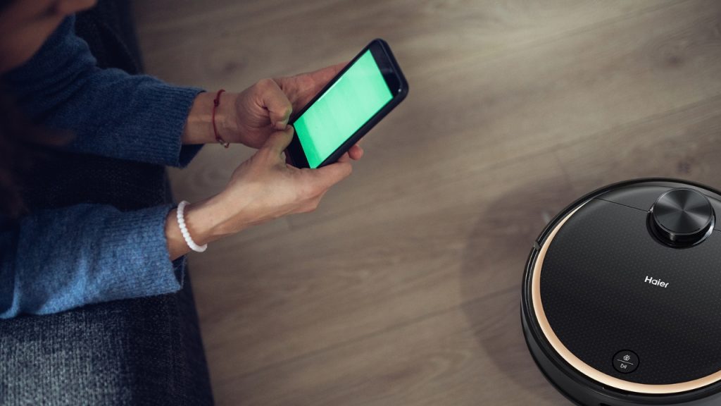 Using Mobile to control Vacuum Cleaner