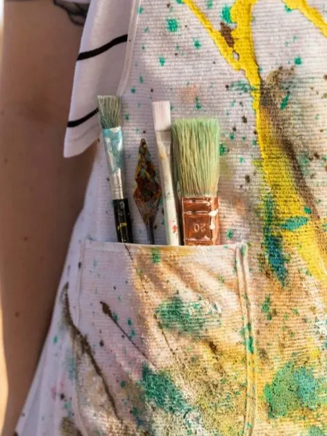 Remove Oil Paint from Clothes