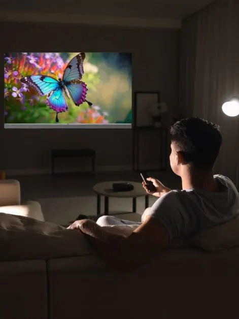 cropped-Watching-Mini-LED-TV.jpg Watching Mini LED TV