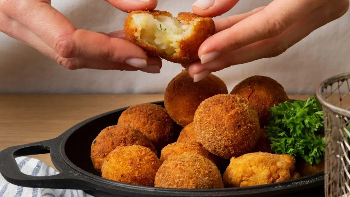 Air Fryer potato balls