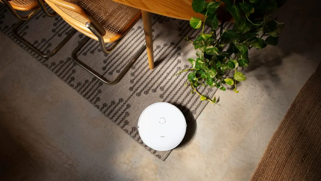 Setting Boundaries for Your Robot Vacuum cleaner with Virtual Walls