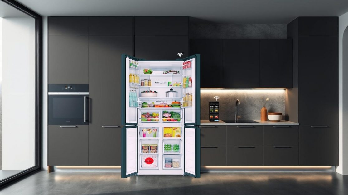 Smart Features in in 4 door refrigerator