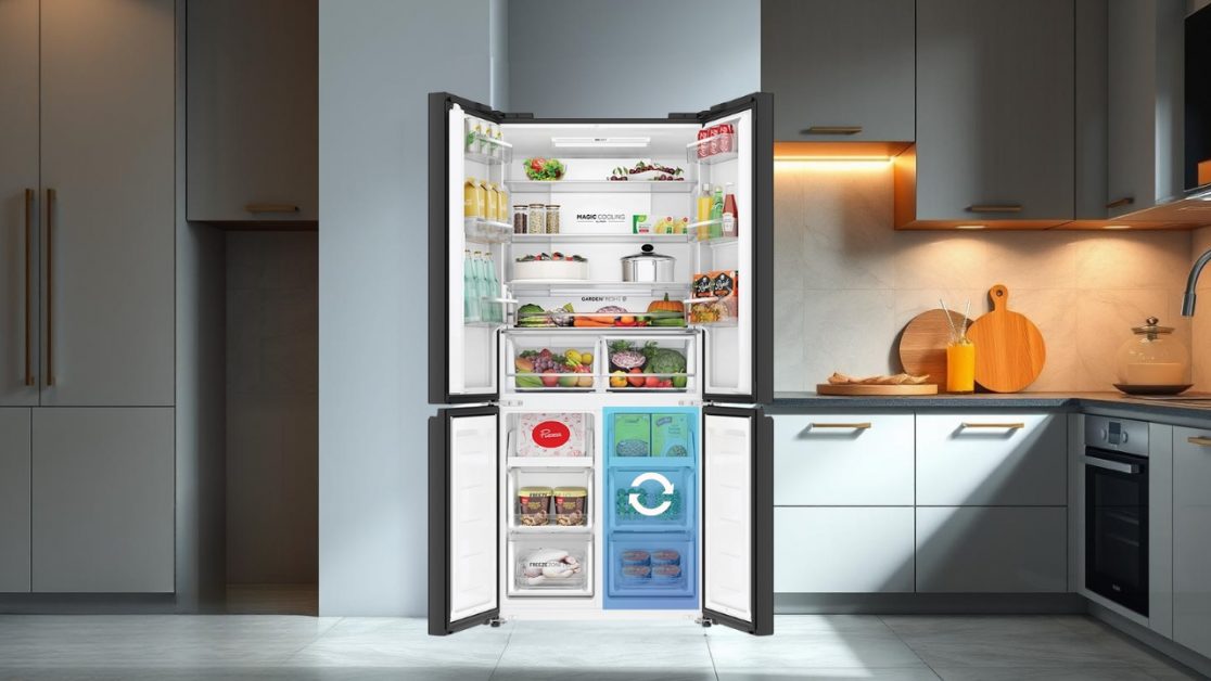 Utilize the Convertible Section in a 4-Door Refrigerator