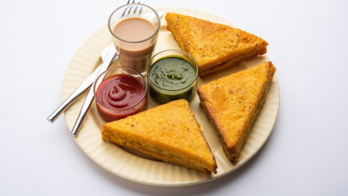Bread Pakoras