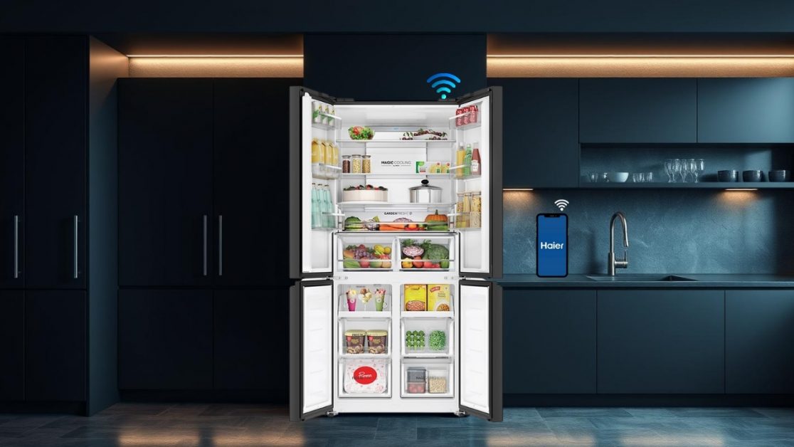 Smart Technology in 4 door refrigerator