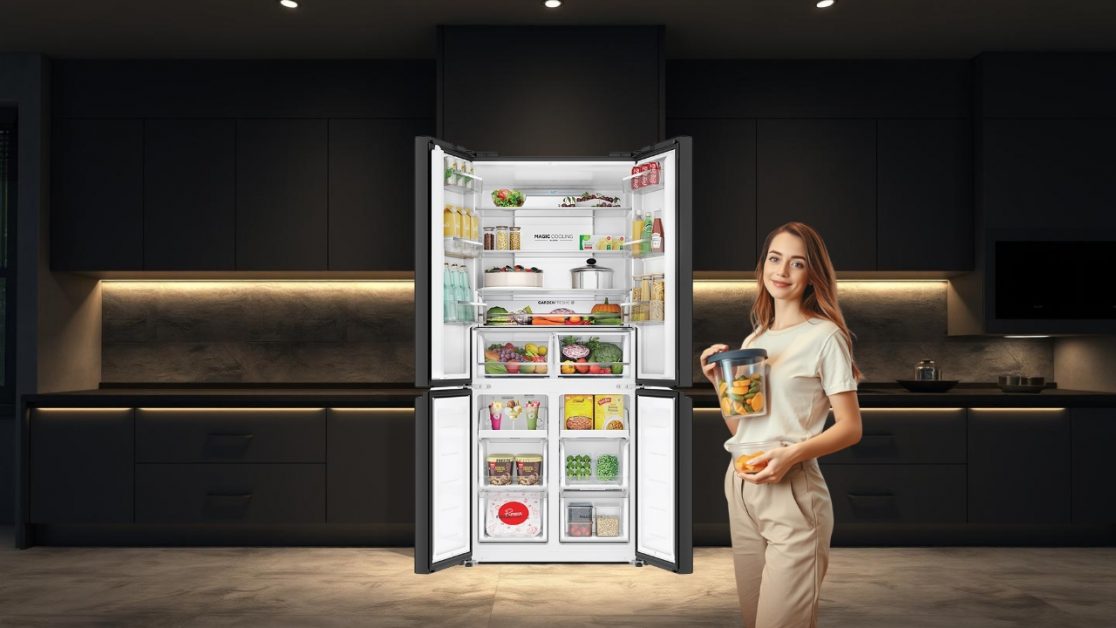 Superior Storage Capabilities in 4 door refrigerator