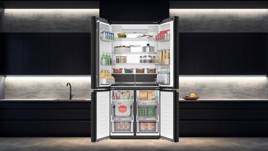 Smart Lights and Even Smarter Navigation in 4 door refrigerator