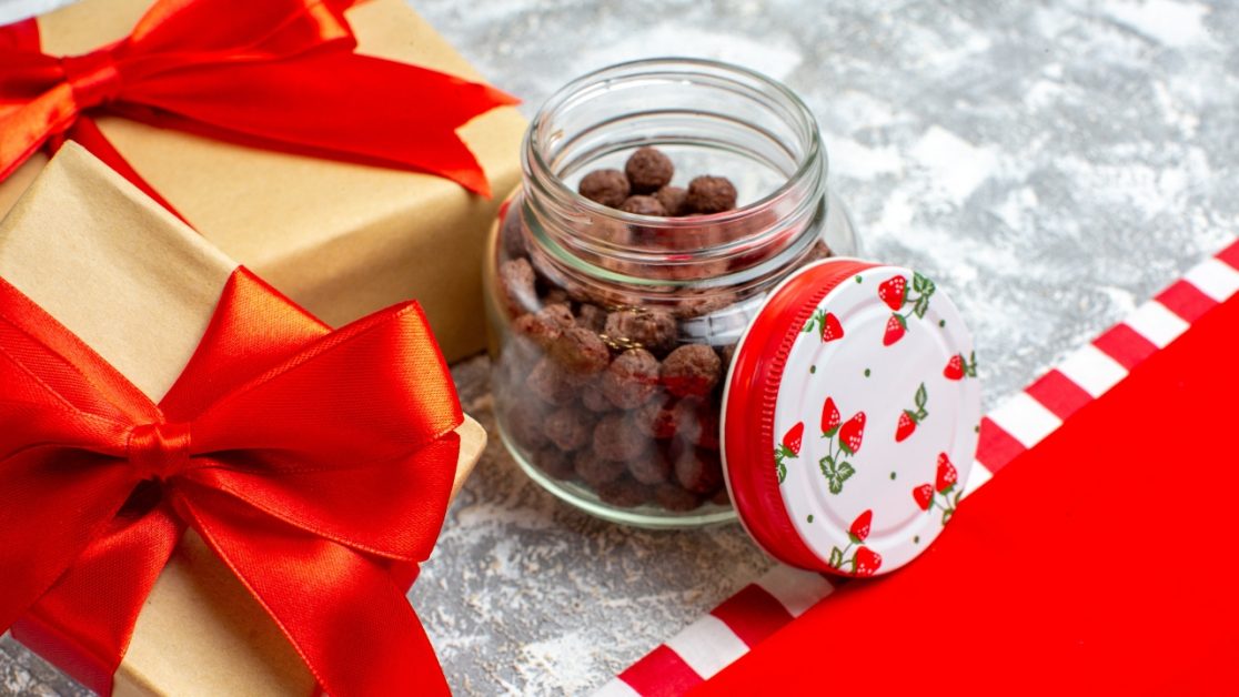 Store Handmade Chocolates in glass jars