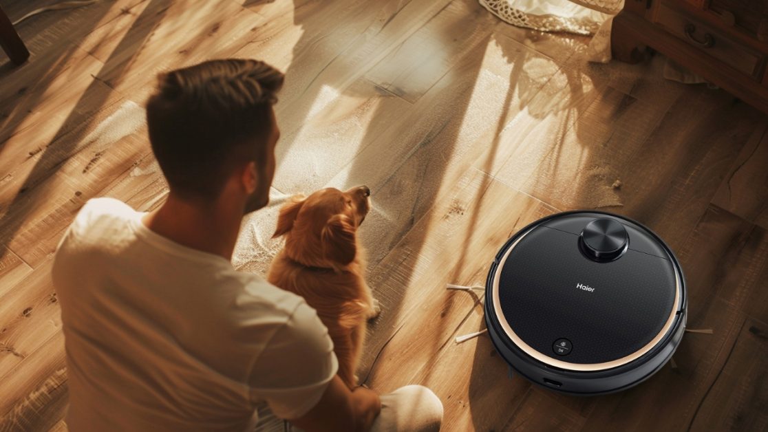 Cleaning Pet Hair with robot vacuum cleaner