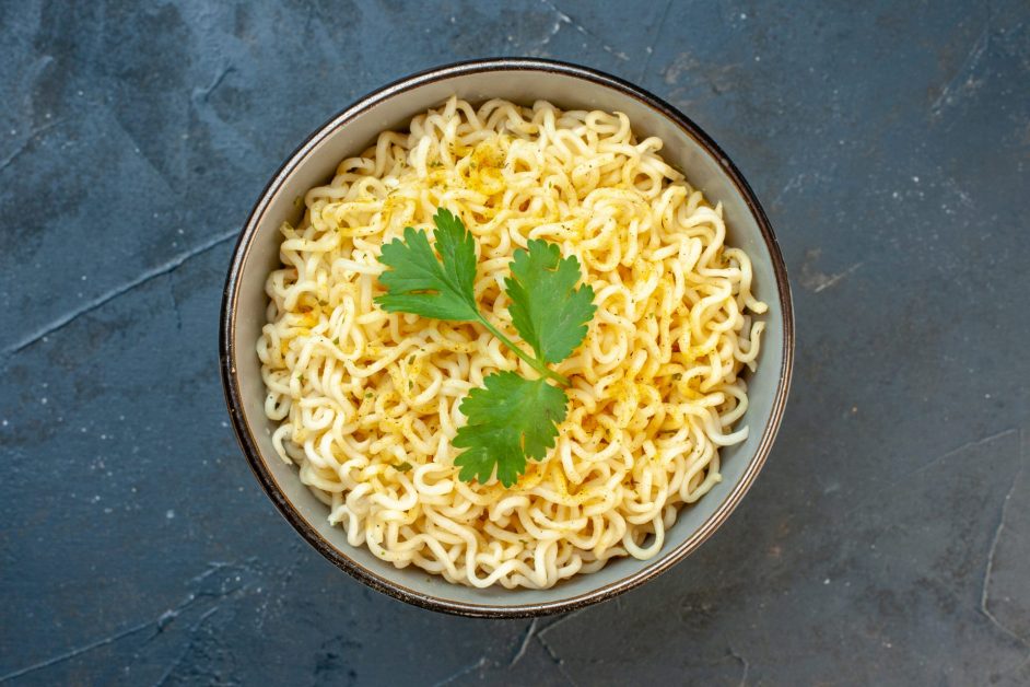 Make Masala Maggi crunchy in microwave
