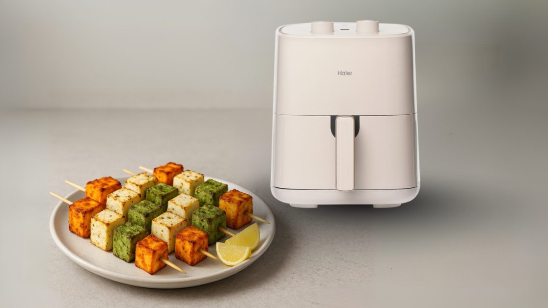 Make Tricolour Paneer Tikka Skewers in air fryer