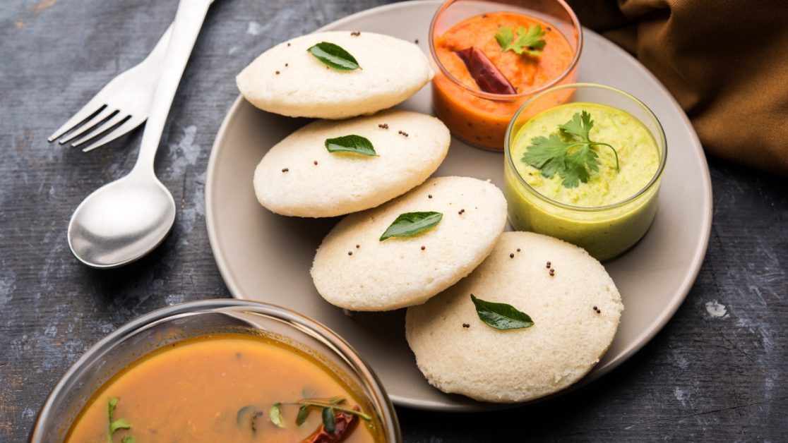 Make idlis in Microwave