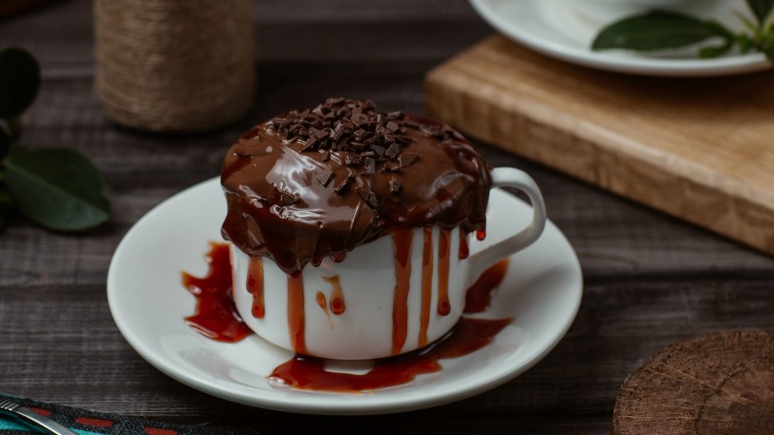 Make mug cake in microwave this raksha bandhan