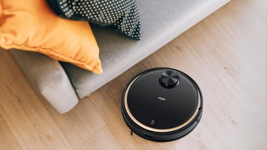 Robot vacuum cleaner for Tight Corners
