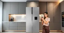 Smart Features in side by side refrigerator
