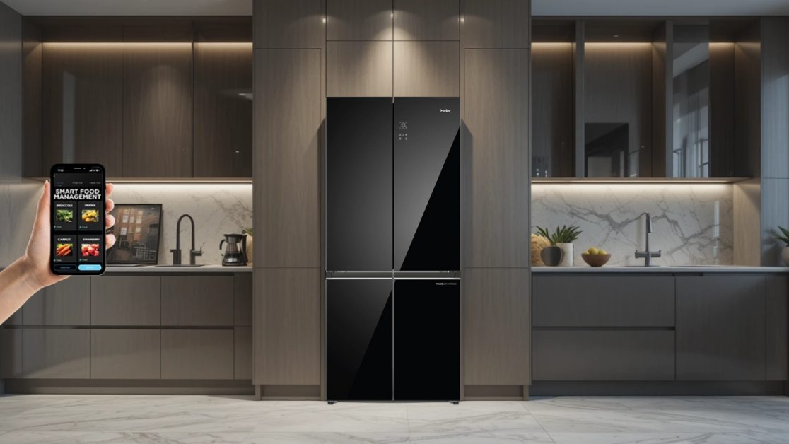 Food tracking in this smart fridge
