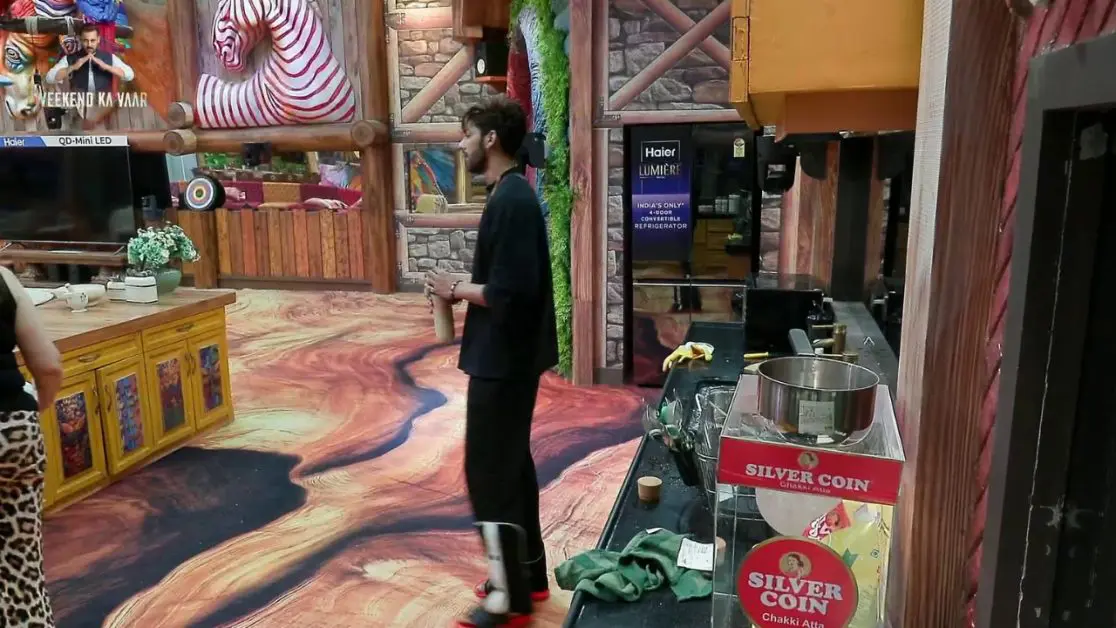 Get fridge like bigg boss house