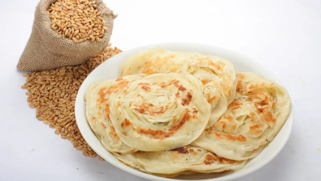 Keep parathas plump and crisp in microwave