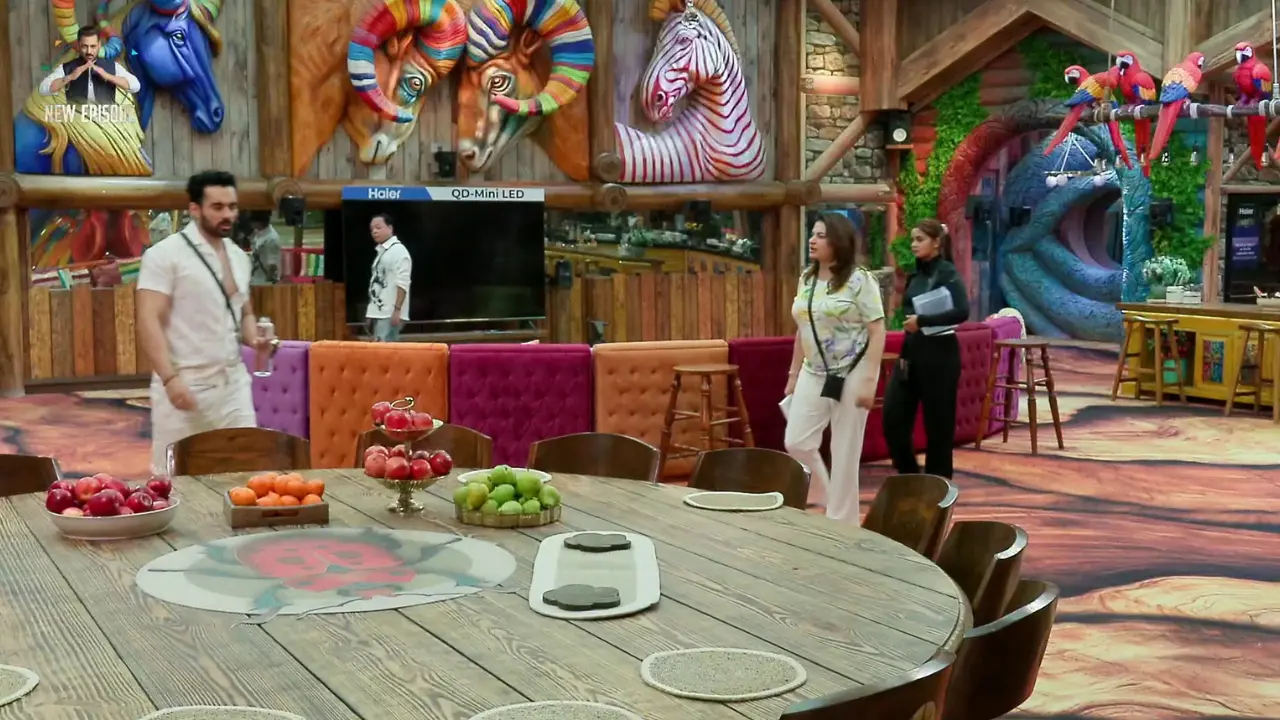 Watch bigg boss in Perfect QD Mini LED TV