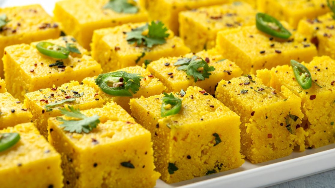 Make Steamed Dhokla in microwave