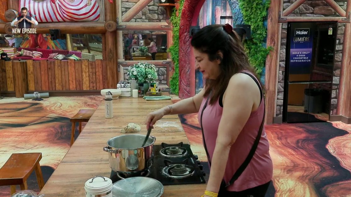 contestants fight in bigg boss house and the fridge stays calm