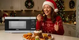 Bake a Small Christmas Cake in a Convection Microwave