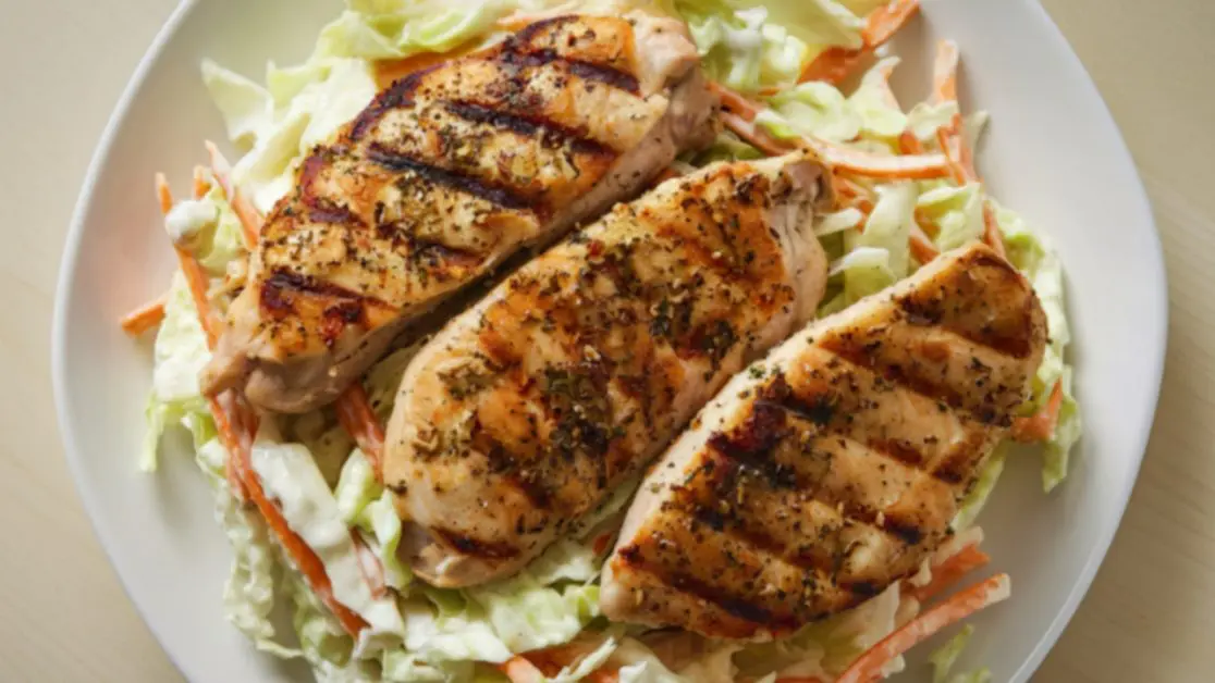 Enjoy late night winter dinner with perfect microwave