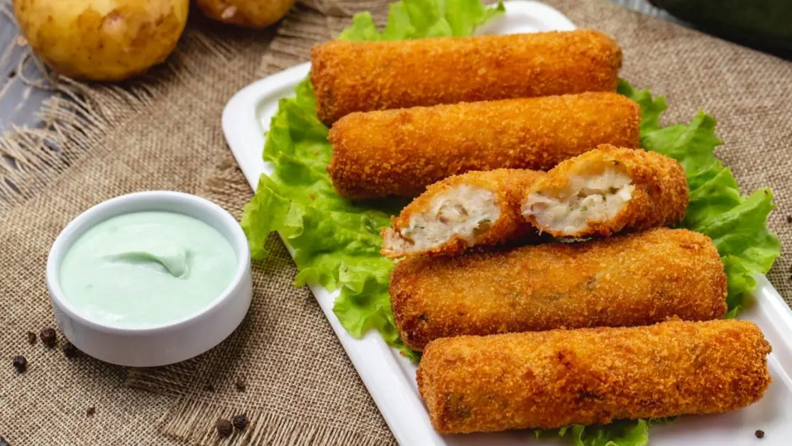 Make Bread pakora rolls in microwave
