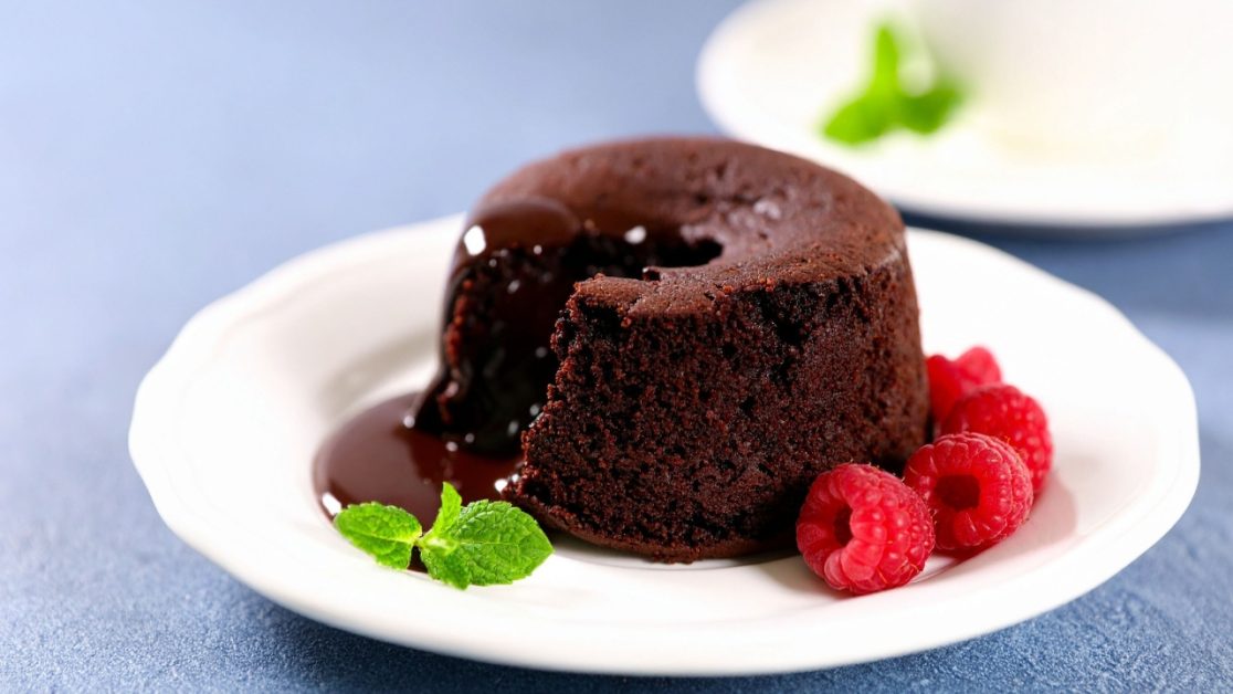 Make Chocolate lava cake in microwave