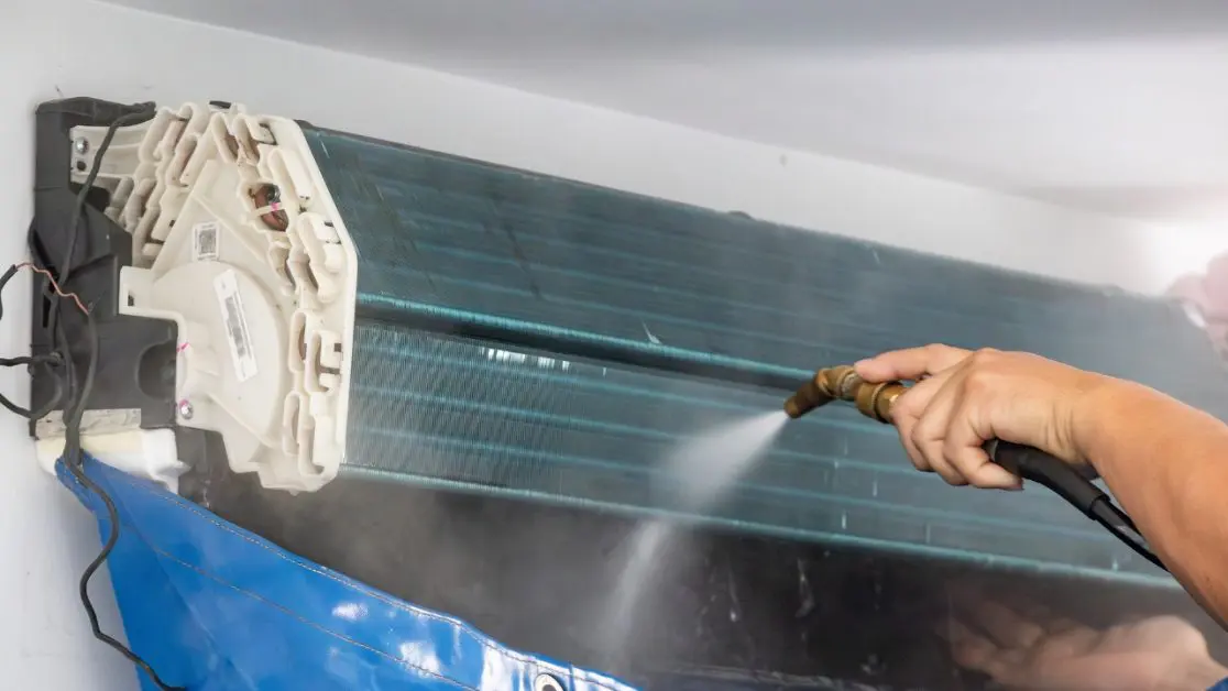 Manual cleaning of air conditioner
