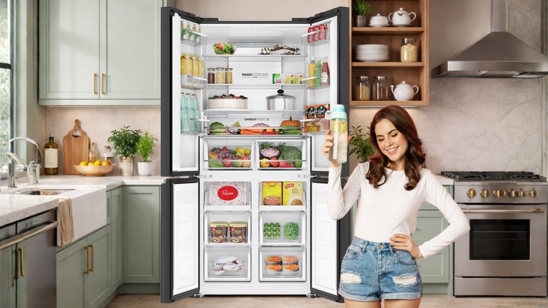 Keep large utensils in refrigerator easily