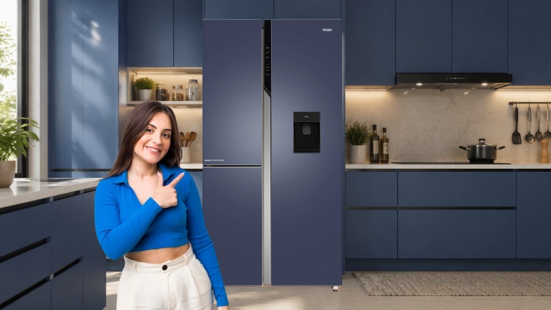 Refrigerator with safety in water dispensing