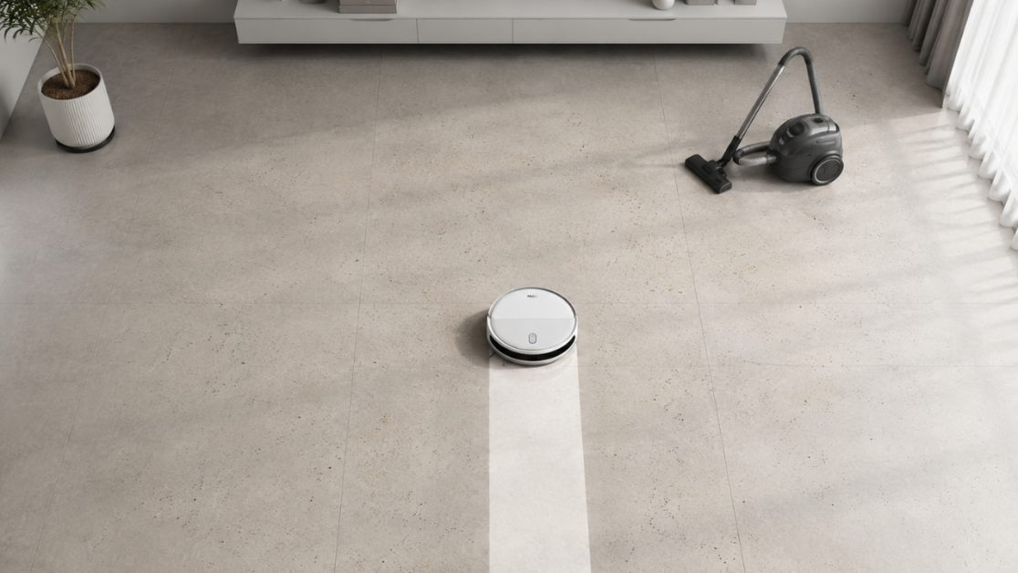 Difference Between Robot and Traditional Vacuums