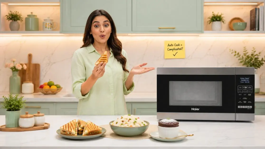 Microwave with auto cook menus